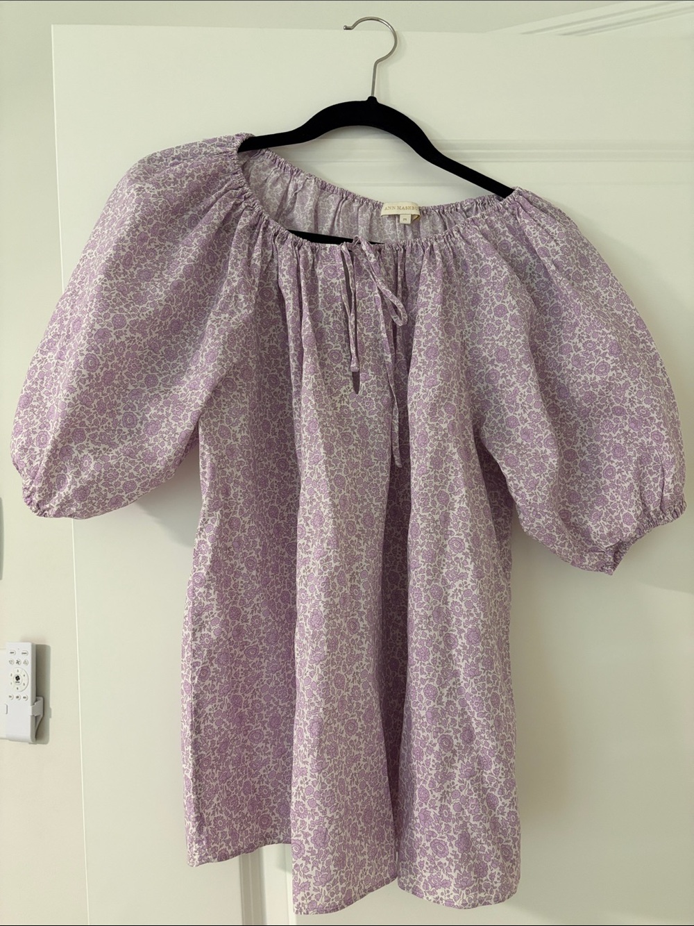 Ann Mashburn puff sleeve top - EUC